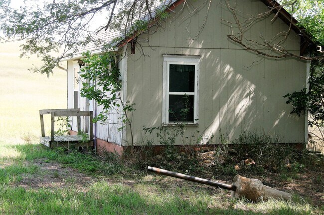 Foto del edificio - Acreage in Rural Burbank