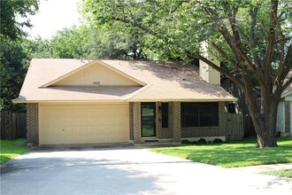 Building Photo - 7422 Dallas Dr