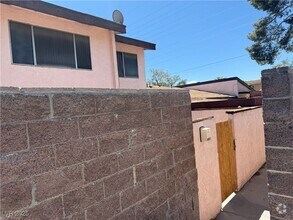 Building Photo - 4378 Caliente St