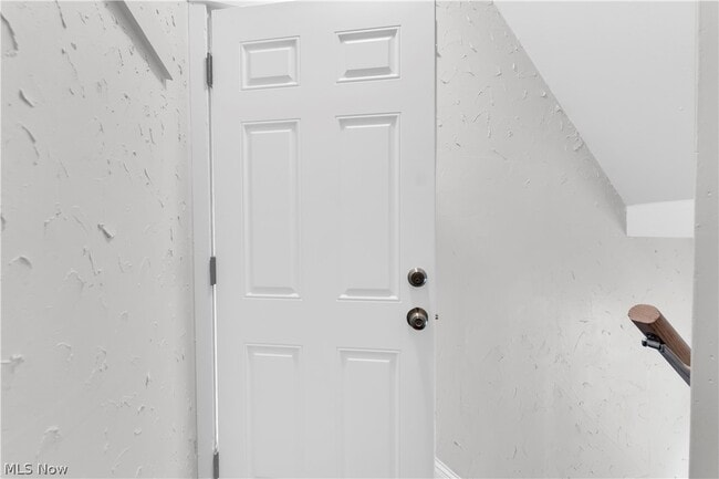 Foto del edificio - 9409 Denison Ave