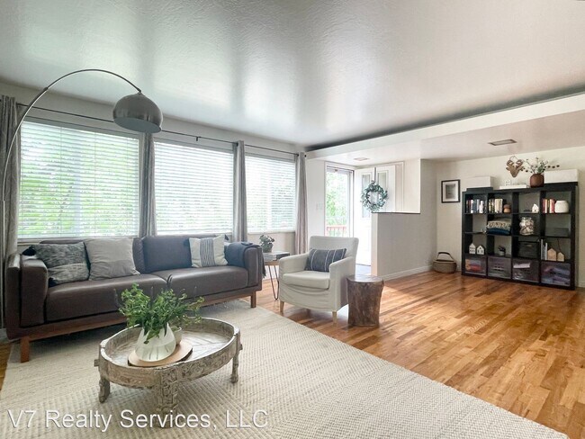 Foto del edificio - 4 br, 3 bath House - 7849 S. Nantucket Dr.