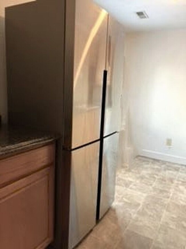 Foto del edificio - Private Rental Unit in lower level of Litt...