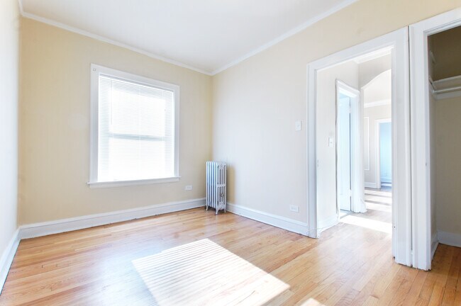 Foto del edificio - 2801 N Keating Ave
