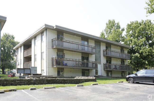 Building Photo - Villa Alegre Apartamentos