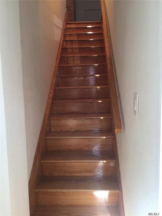 Foto del edificio - 65-21 78th Ave