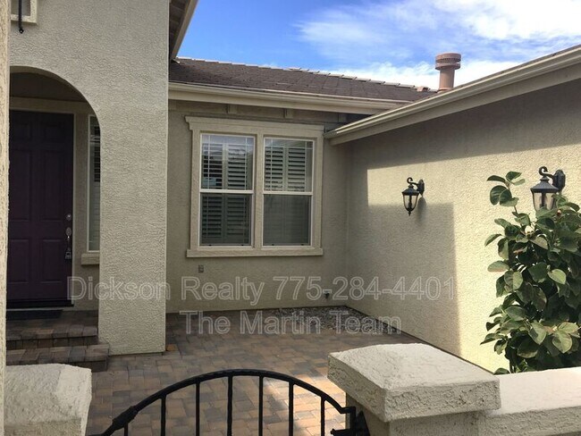 Building Photo - 6175 Axis Dr