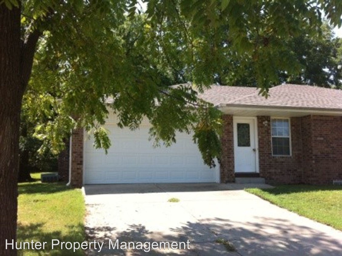Primary Photo - 3214 W Greenwood St