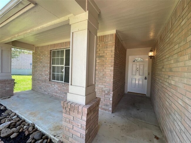 Building Photo - 12013 Battle Bridge Dr