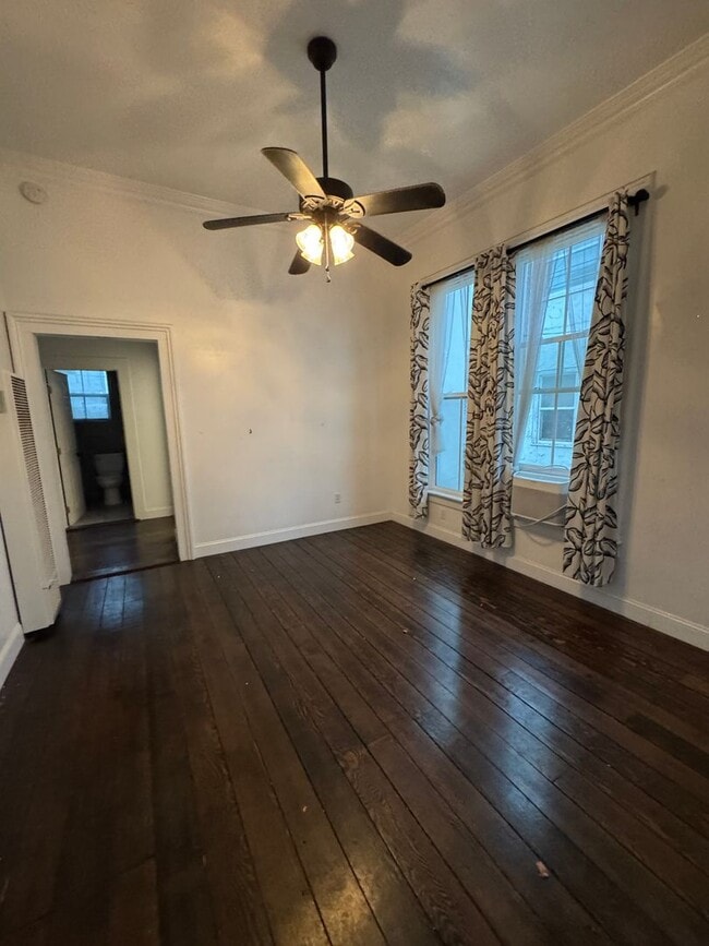 Foto del edificio - 321 B St