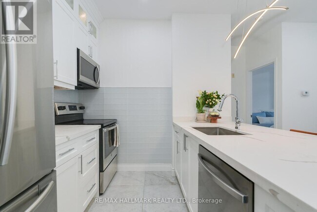 Photo du bâtiment - 980-980 Yonge St