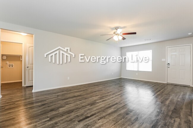 Building Photo - 101 Westwood Dr