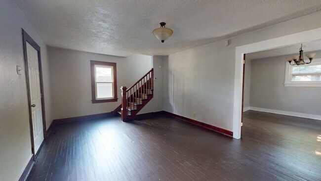 Foto del edificio - 4 Bedroom Single Family Home
