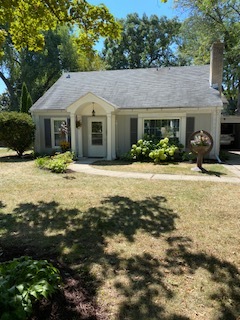 Front of House - 307 Woodland Cir