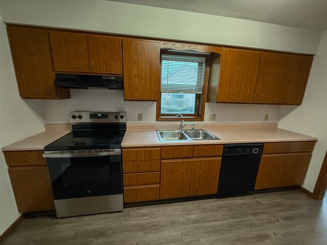 Building Photo - 651 Galena Ct