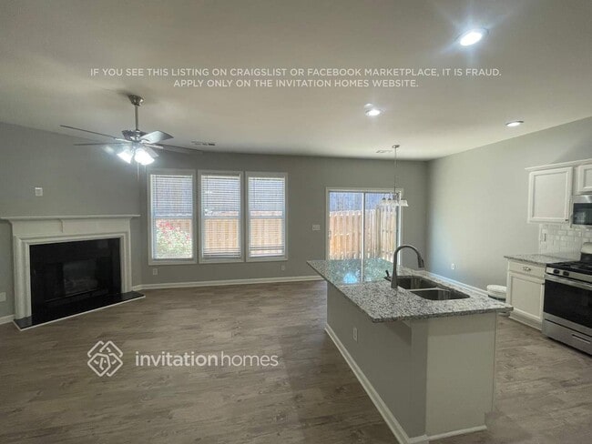 Building Photo - 1905 Lake Heights Cir NW