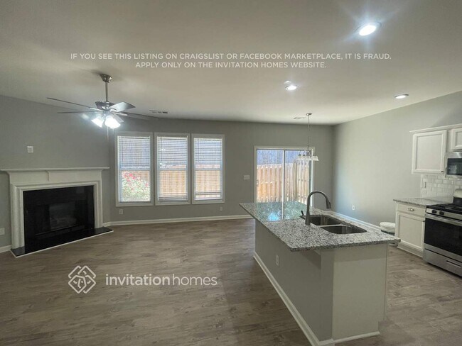 Foto del edificio - 1905 Lake Heights Cir NW