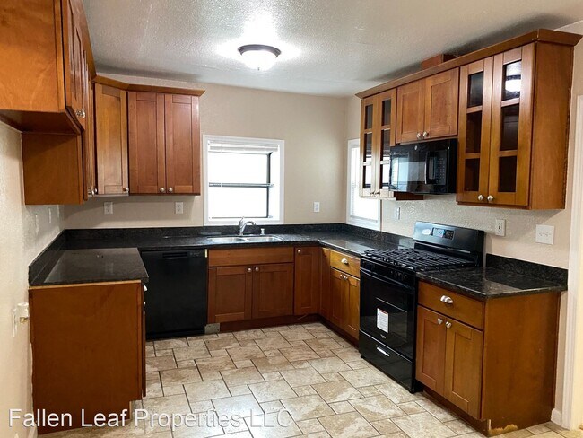 Foto del edificio - 3 br, 2 bath House - 1214 60th Ave