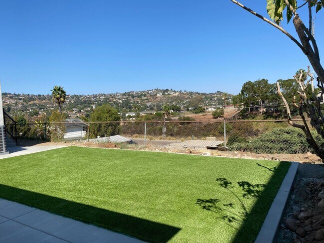 Building Photo - 5243-5245 E Falls View Dr