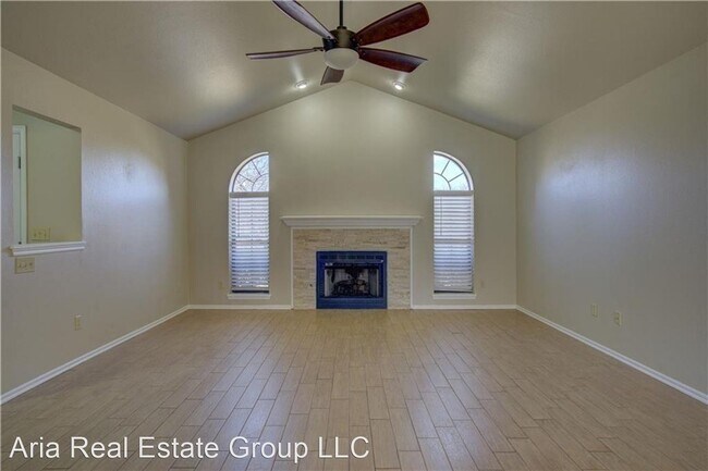 Foto del edificio - 3 br, 2 bath House - 1916 Pendleton Dr
