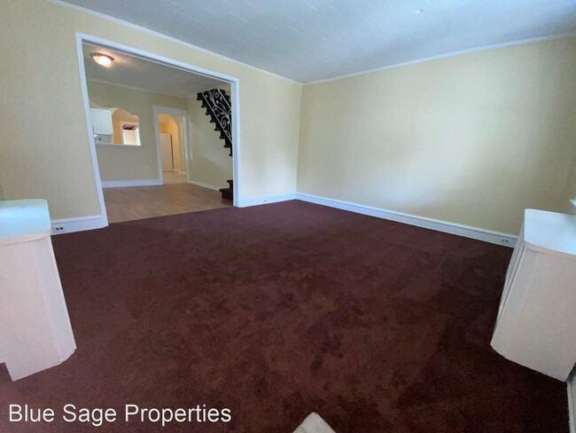 Building Photo - 3 br, 2 bath House - 44 Melrose Ave