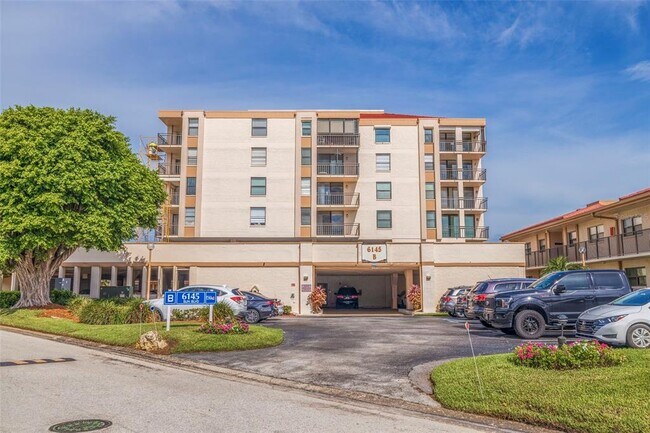 Foto del edificio - 6145 Sun Blvd
