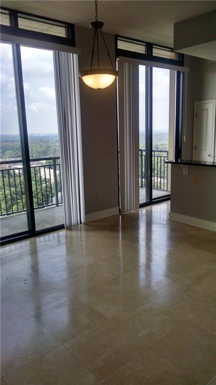 Foto del edificio - 3040 W Peachtree St NW