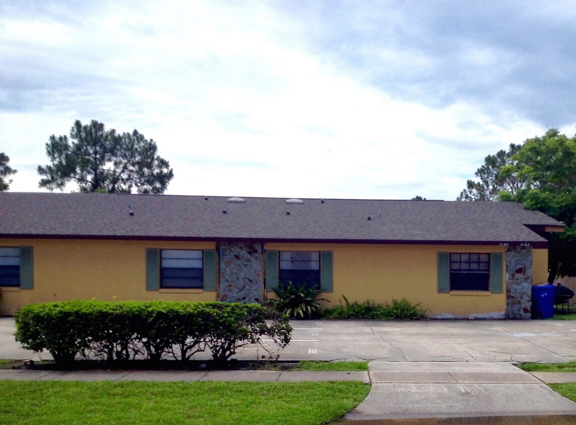 Primary Photo - 4126 Corsair Ave