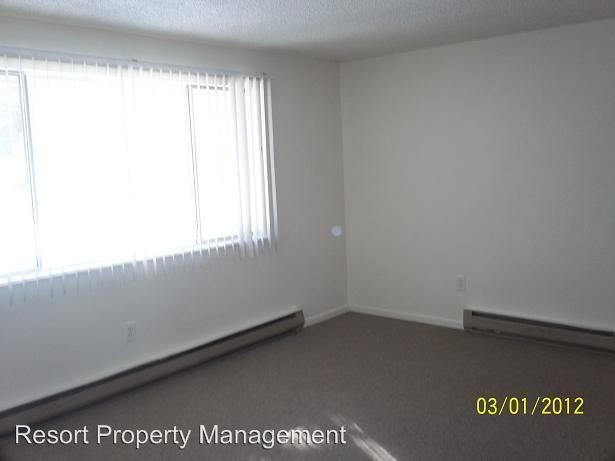 Building Photo - 308 W 22nd Ave