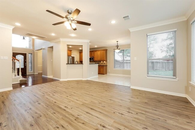 Building Photo - 8835 Vista Springs Dr