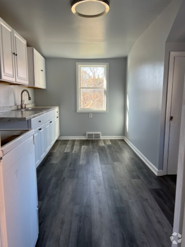 Norlu Park Apartments under 2,500 West Allis, WI 1 Rentals