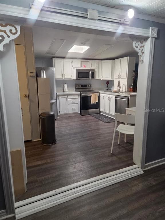 Building Photo - 429 Heron Hollow