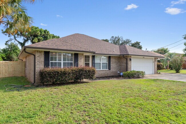 Foto del edificio - 7613 Marthas Way