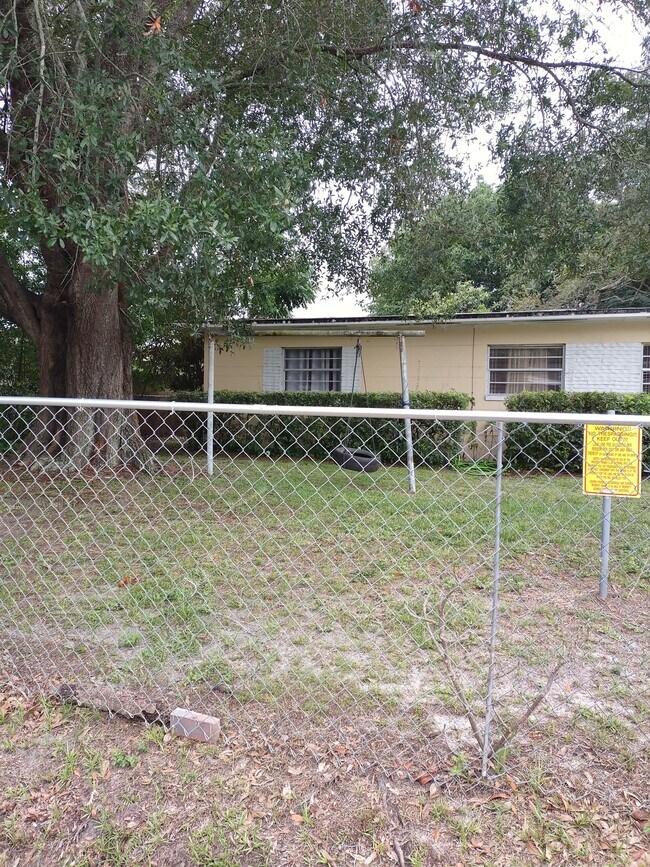 1043 30th St NW, Winter Haven, FL 33881 House Rental in Winter Haven