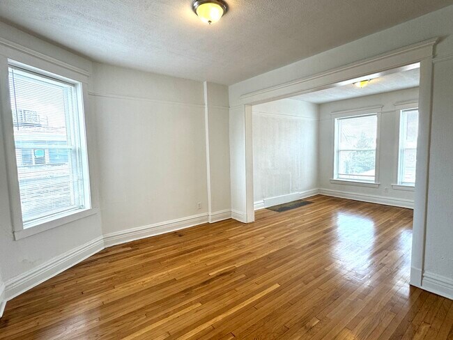 Foto del edificio - 3503 W 26th St