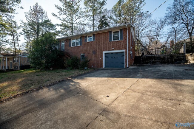 Foto del edificio - 205 High Rd