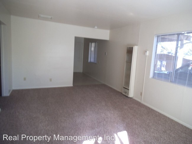 Building Photo - 4600-4640 Cedars Rd