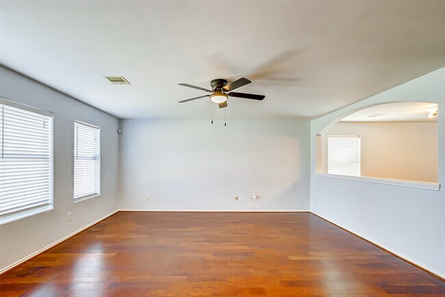 Foto del edificio - 4510 Cypress Colony Ln