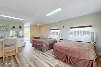 Building Photo - 661 Harrison Ferry Rd