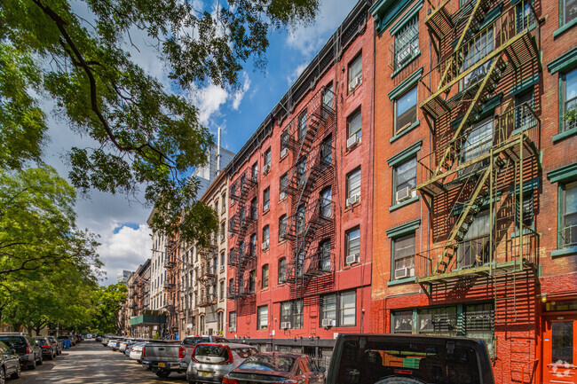 331 E 5th St, Nueva York, NY 10003 - 331 East 5th Street