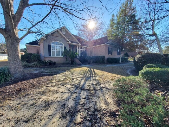 Building Photo - Southern Comfort Living: Elegant 3BR/3BA H...