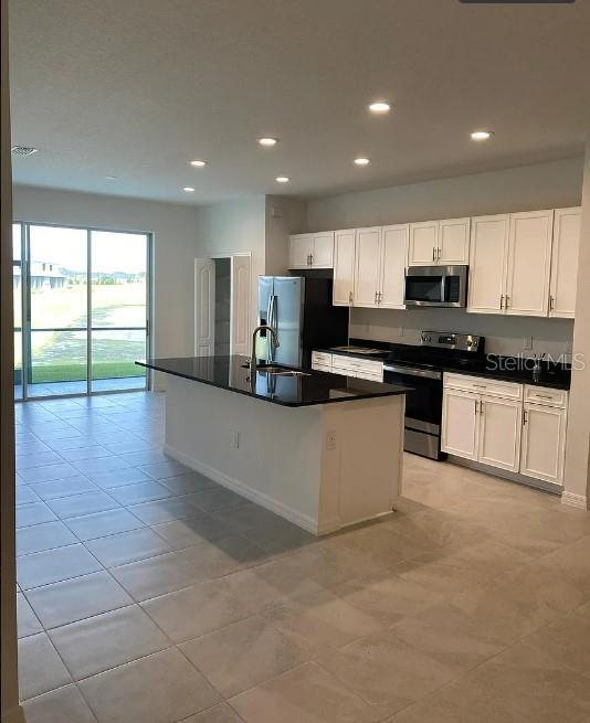 8608 Canyon Creek Trail, Parrish, FL 34219 Townhome Rentals in