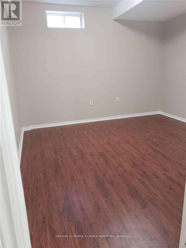 Photo du bâtiment - 597 Matisse Pl