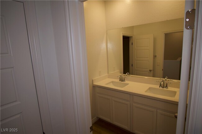 Foto del edificio - 7342 N Decatur Blvd