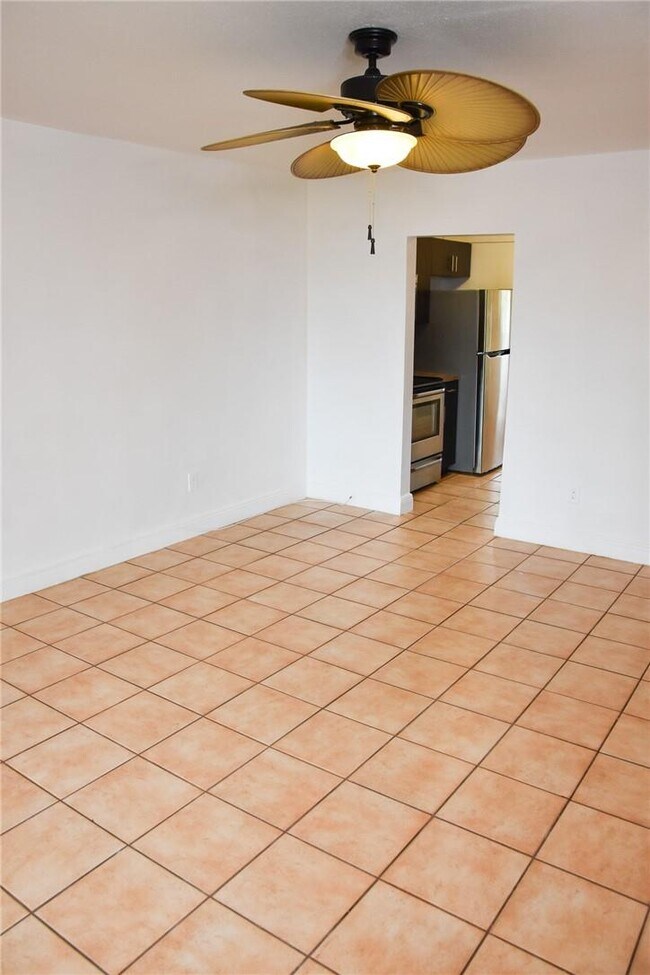 10772 La Placida Dr Unit 7302, Coral Springs, FL 33065 Condo for