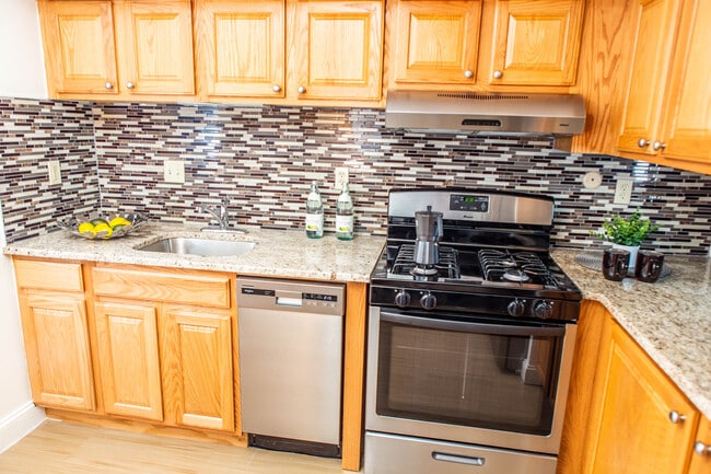 Photo - Castle Square Apartments