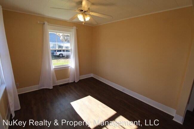 Foto del edificio - 3 br, 1 bath House - 2627 N. Martin St.