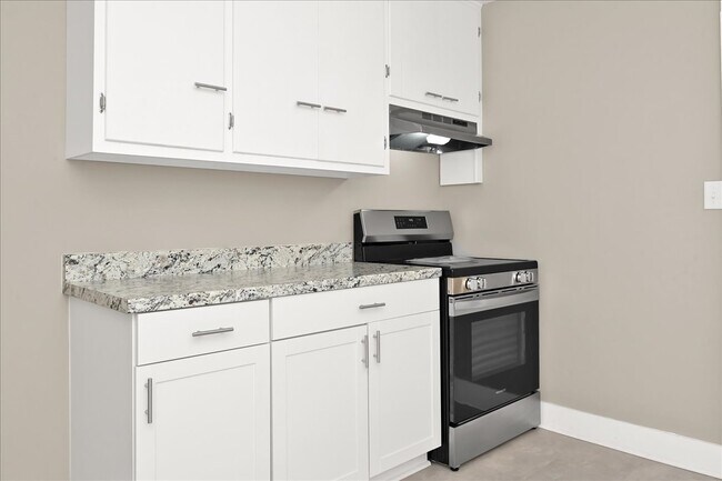 Building Photo - 1506 2nd Way NE