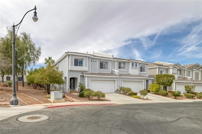 Building Photo - 2405 Esteem Ridge Dr