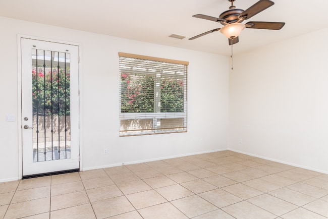 Building Photo - 66168 S Agua Dulce Dr