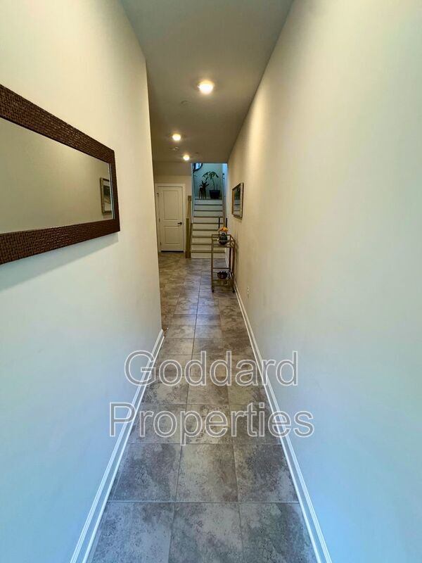 Foto del edificio - 7516 Overview Ter